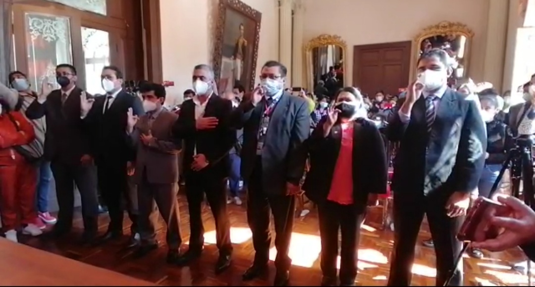 Screenshot_20210513-200919_Video Player