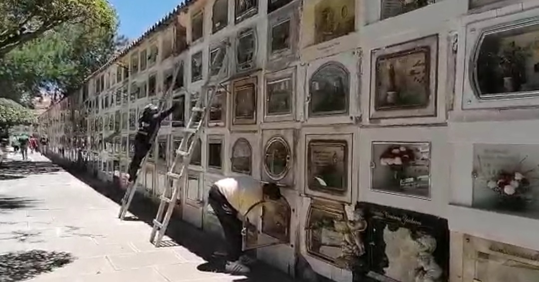 Screenshot_20211025-220108_WhatsApp