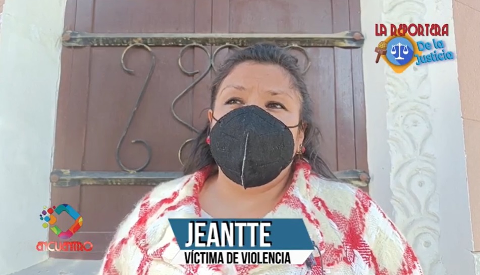REPORTERA REPORTERA